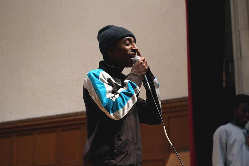 An image of Orijin performing.